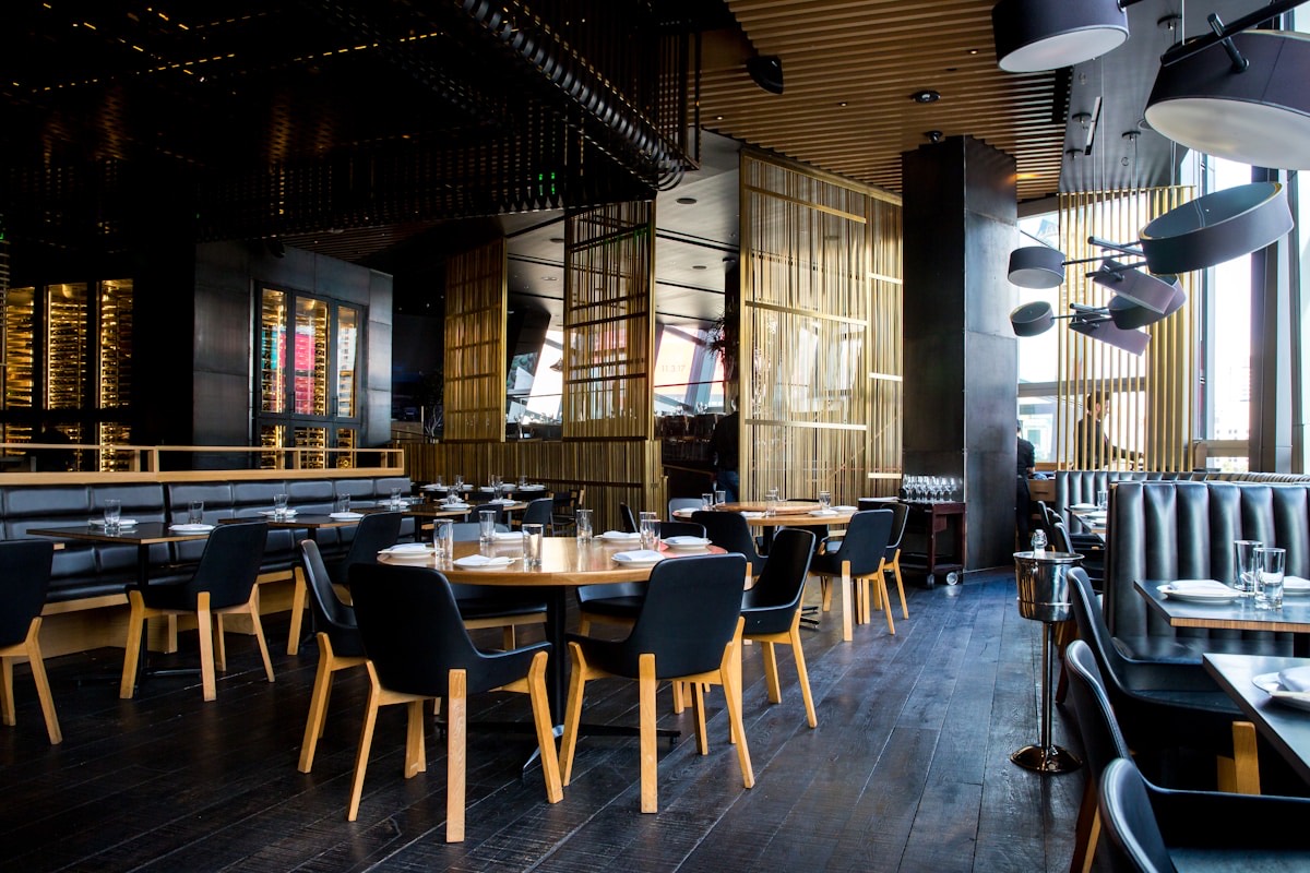 RATRI dining room interior